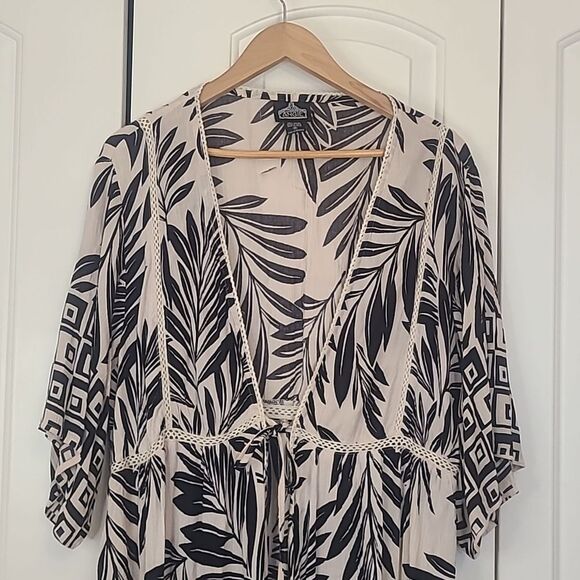 ANGIE Tropical print Maxi Tie Front Cardigan Kimono swim cover Black White Sz M - Picture 2 of 13